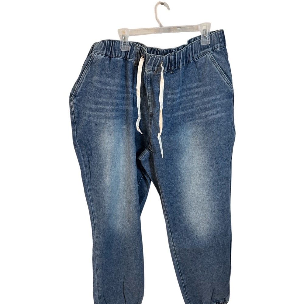BloomChic Women's Relaxed Blue Jeans